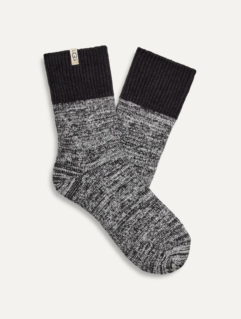 1153340-BLK_UGG-1