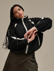 1161670-BLK_UGG-1_9b458ac7-d8c6-4f84-9eba-36fdac058f90