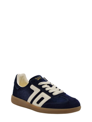 B70-CLOW26-VTRYGD-36_BACK70-1