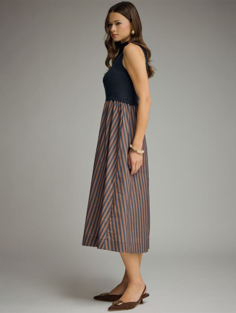 D32237-NVY_ENTRO-2