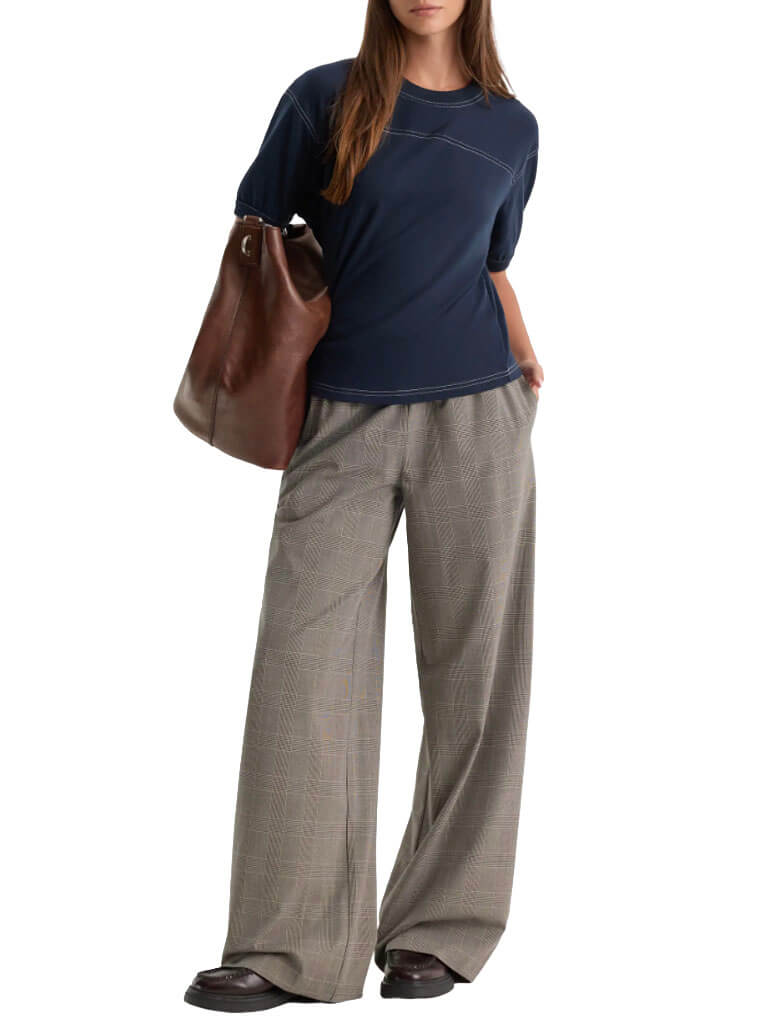 Good American The Pull On Trouser