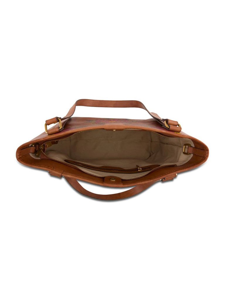 HB-STUFFLUV-CAM_LARTISTE-3