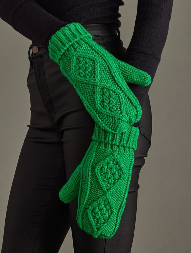 Cable Knit Mittens