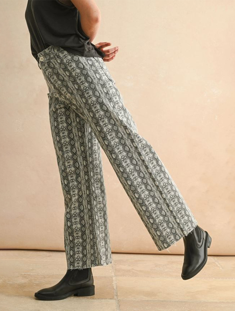 P5222-GREY_MIOUMUSE-2