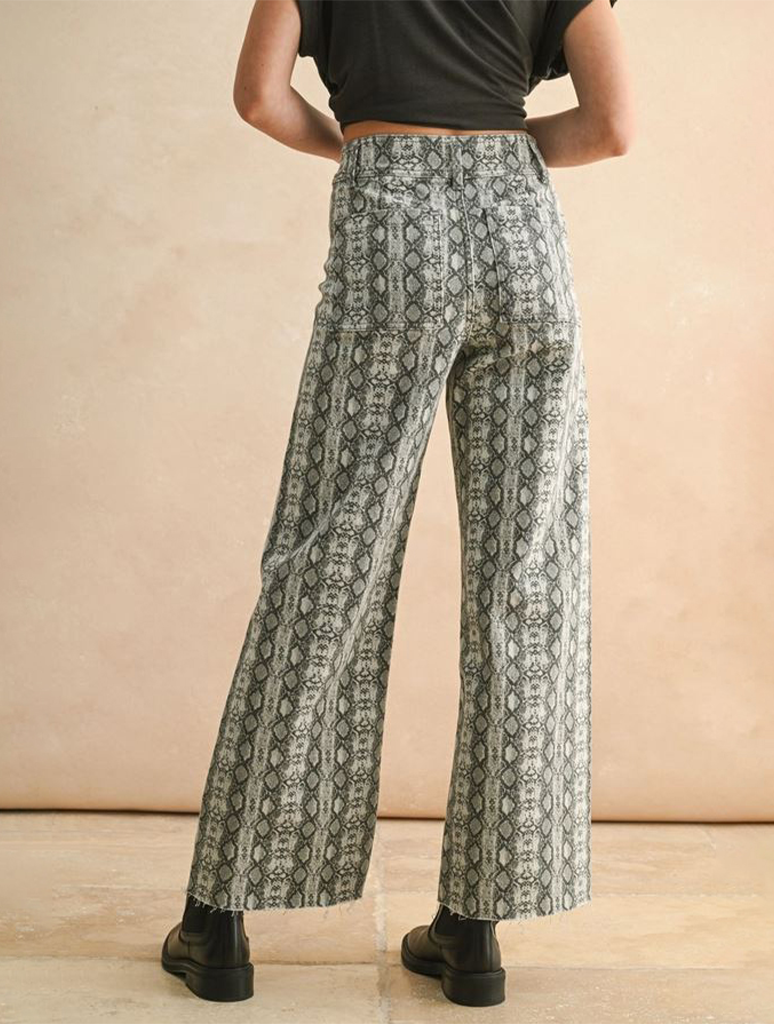 P5222-GREY_MIOUMUSE-3