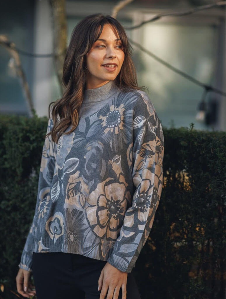 Floral Lightweight V-Neck Sweater