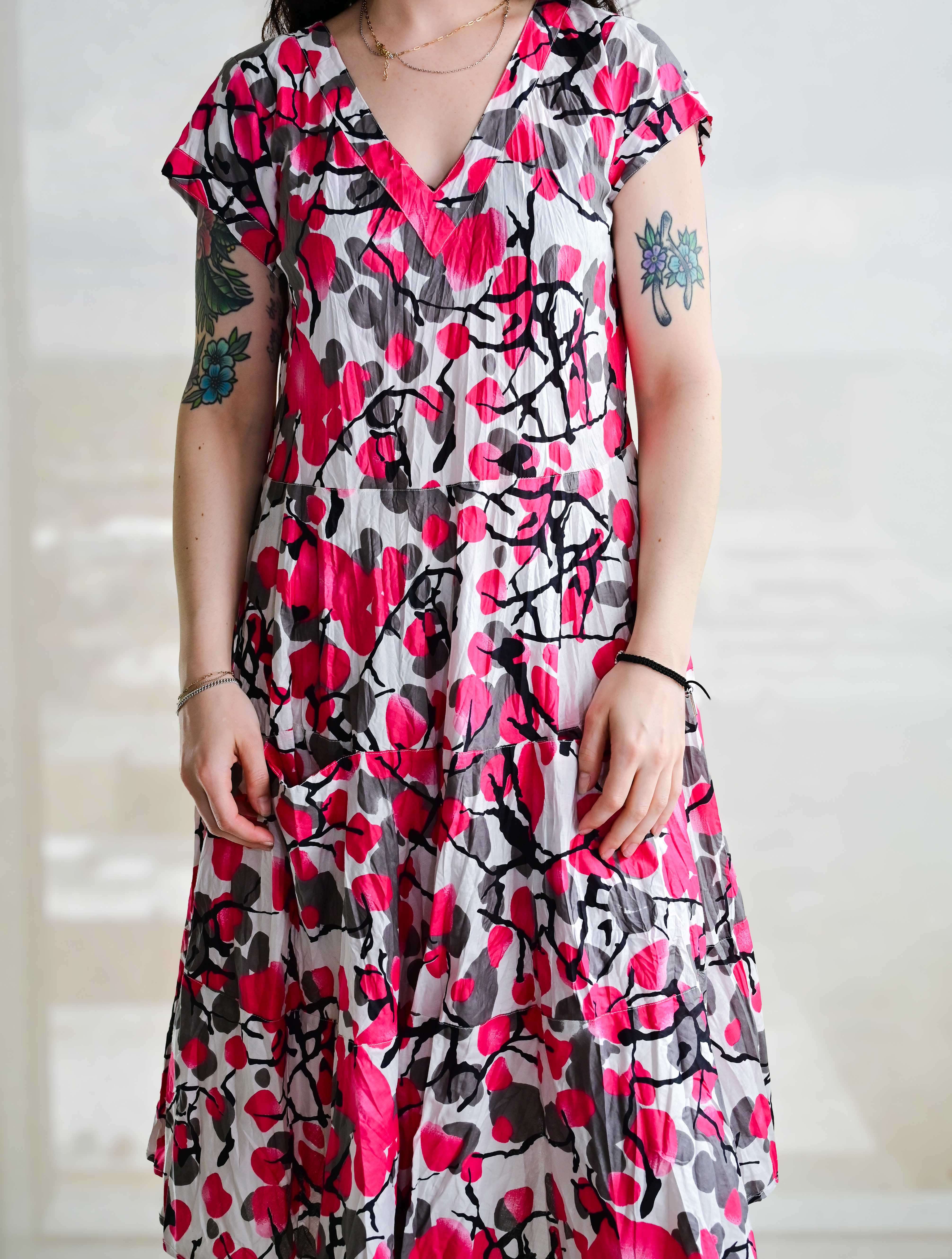 Jalan Cap Sleeve Midi Dress