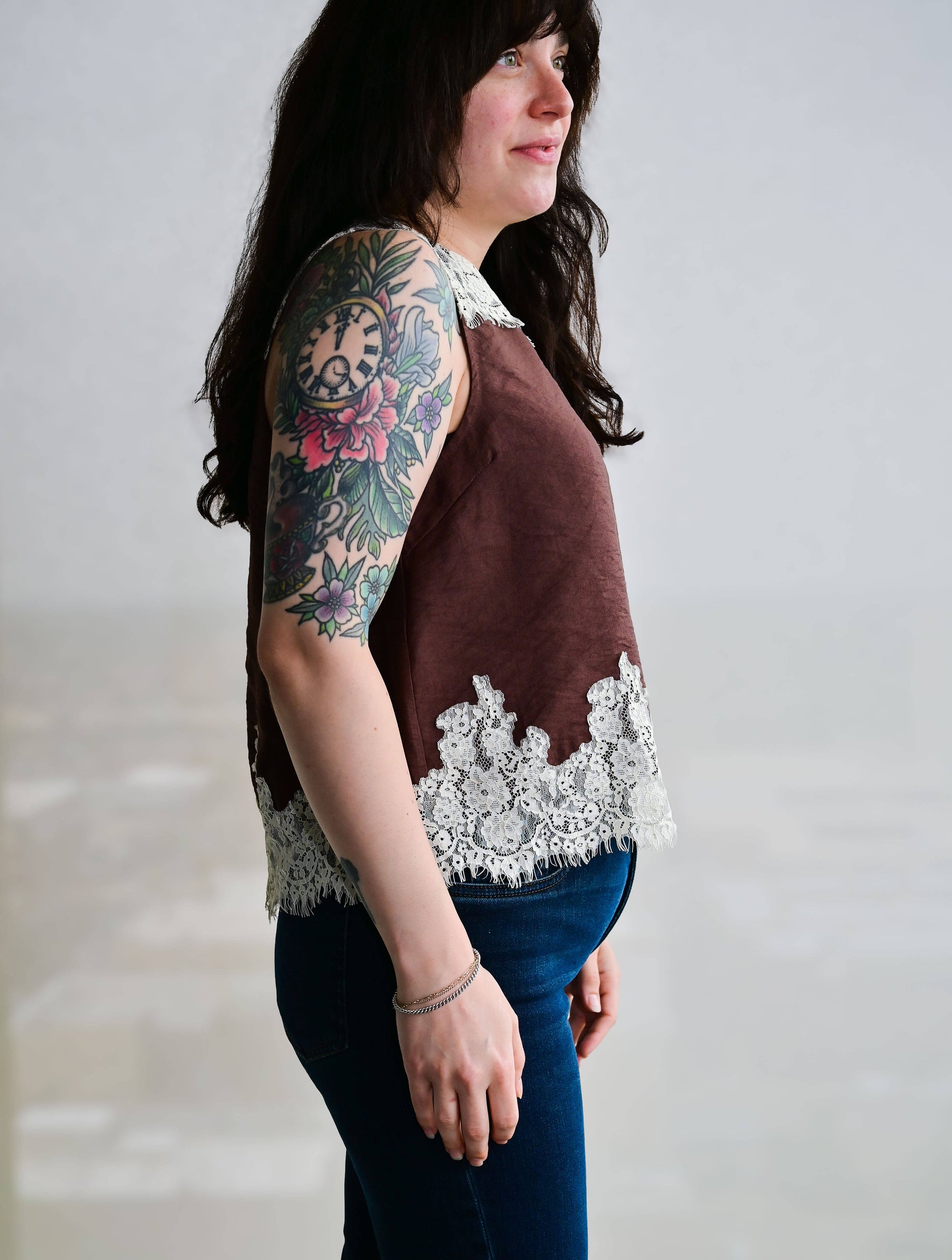 Round Neck Sleeveless Top with Lace Trim