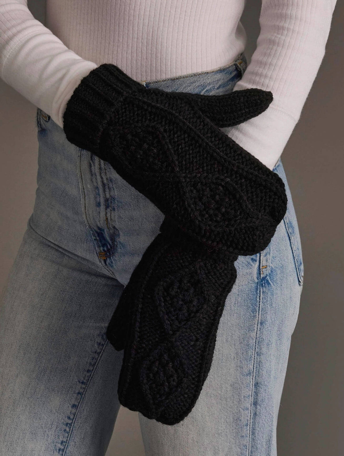 Cable Knit Mittens