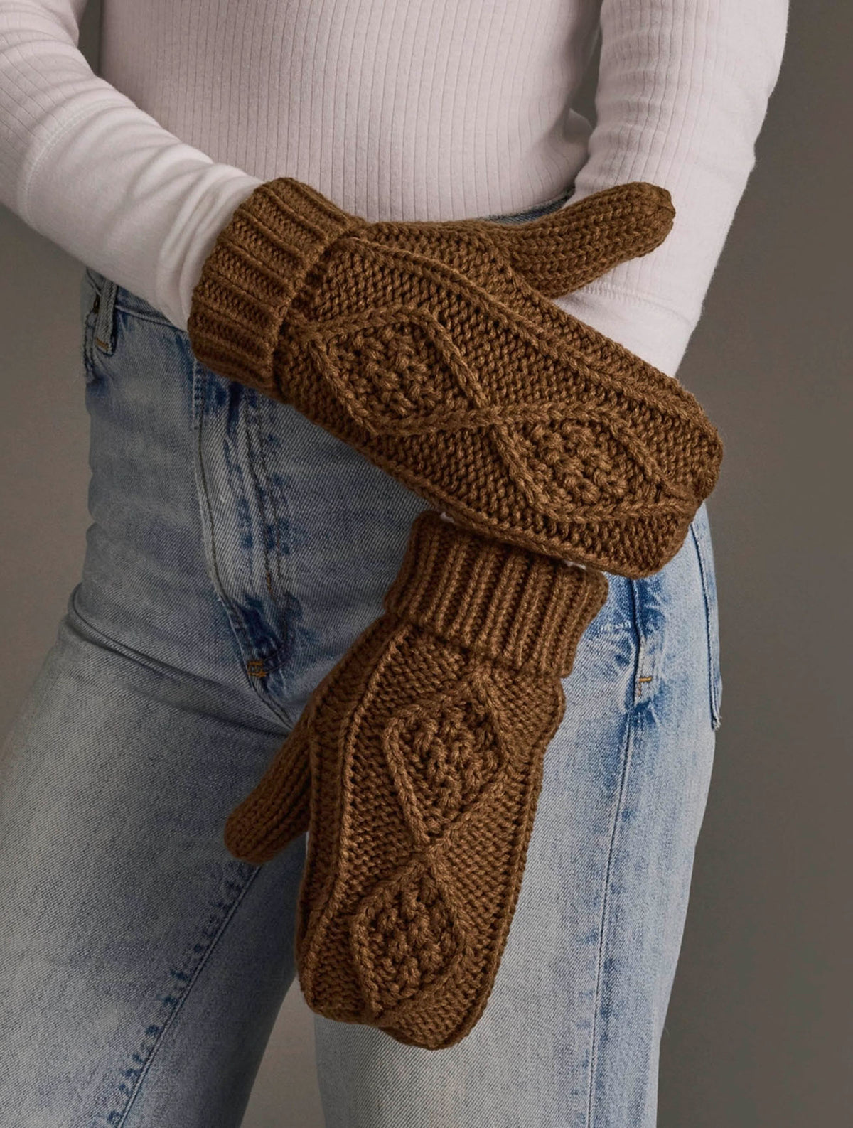 Cable Knit Mittens