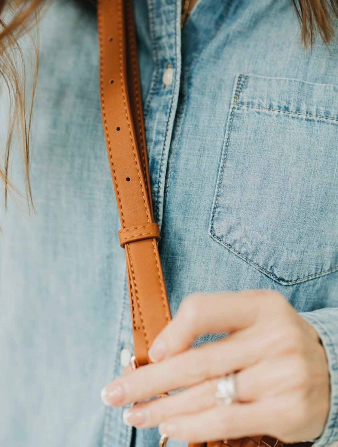 Minimalist Vegan Leather Crossbody Strap