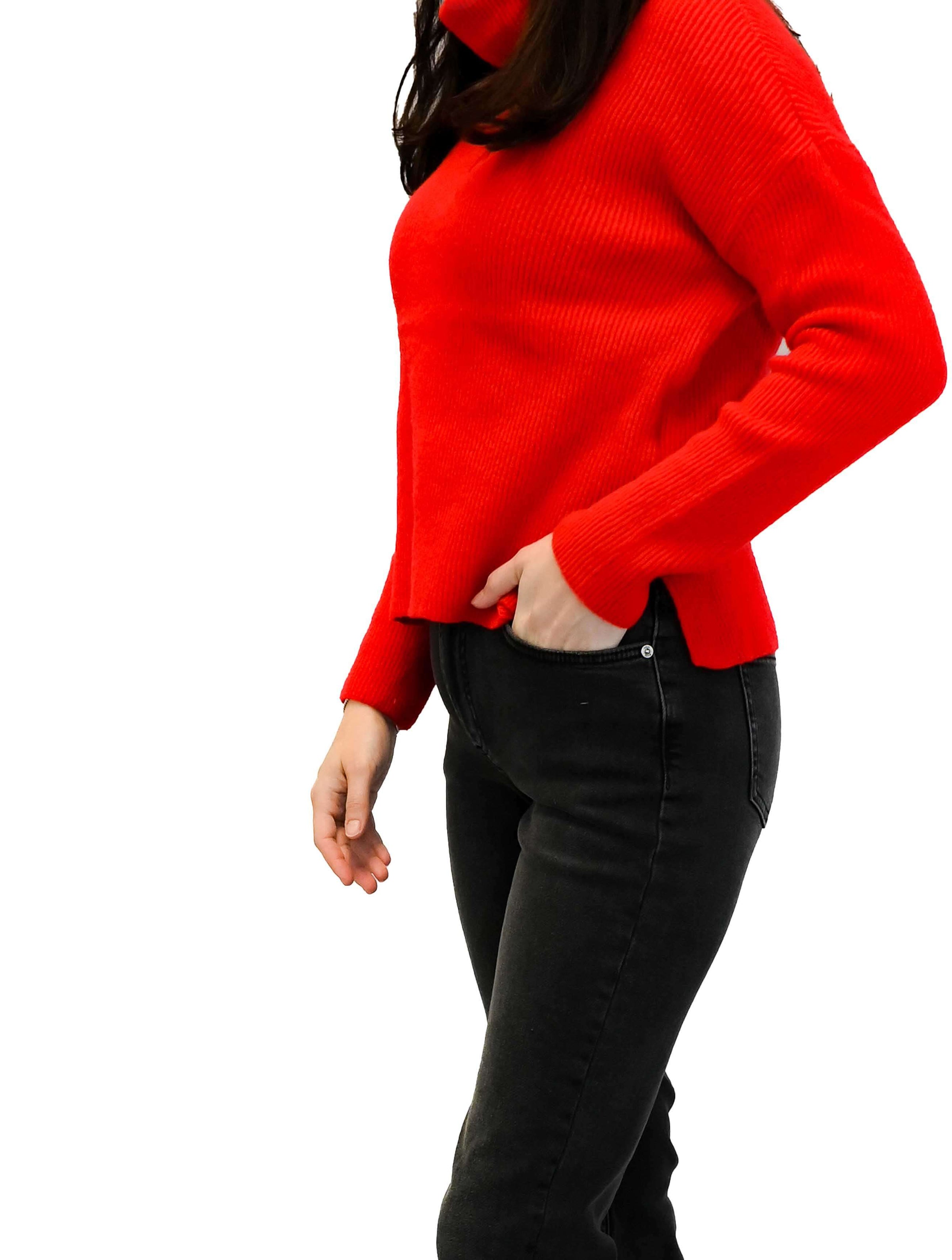 Xhosa Long Sleeve Turtle Neck Pull-Over Sweater