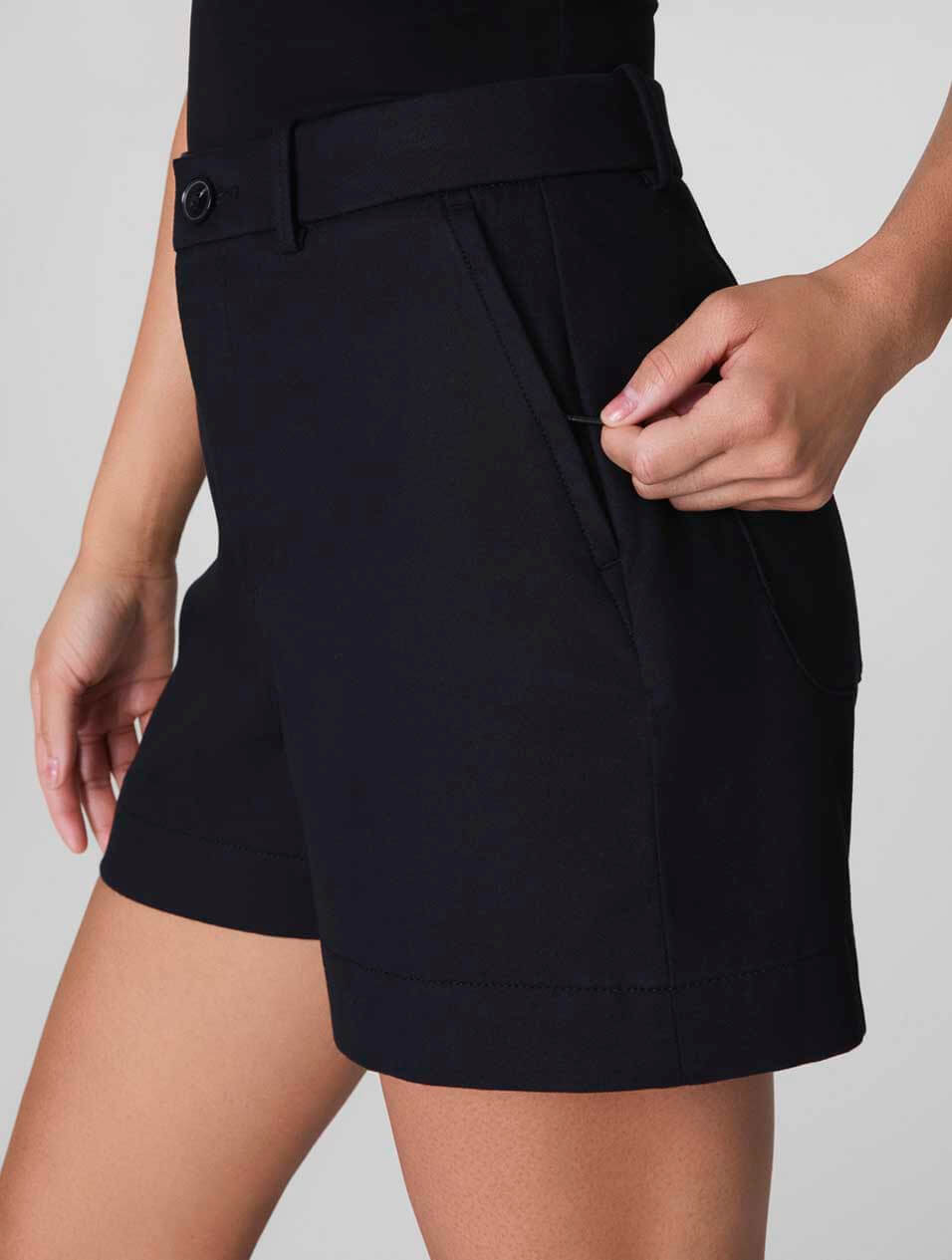 Spanx Stretch Twill Shorts 5"