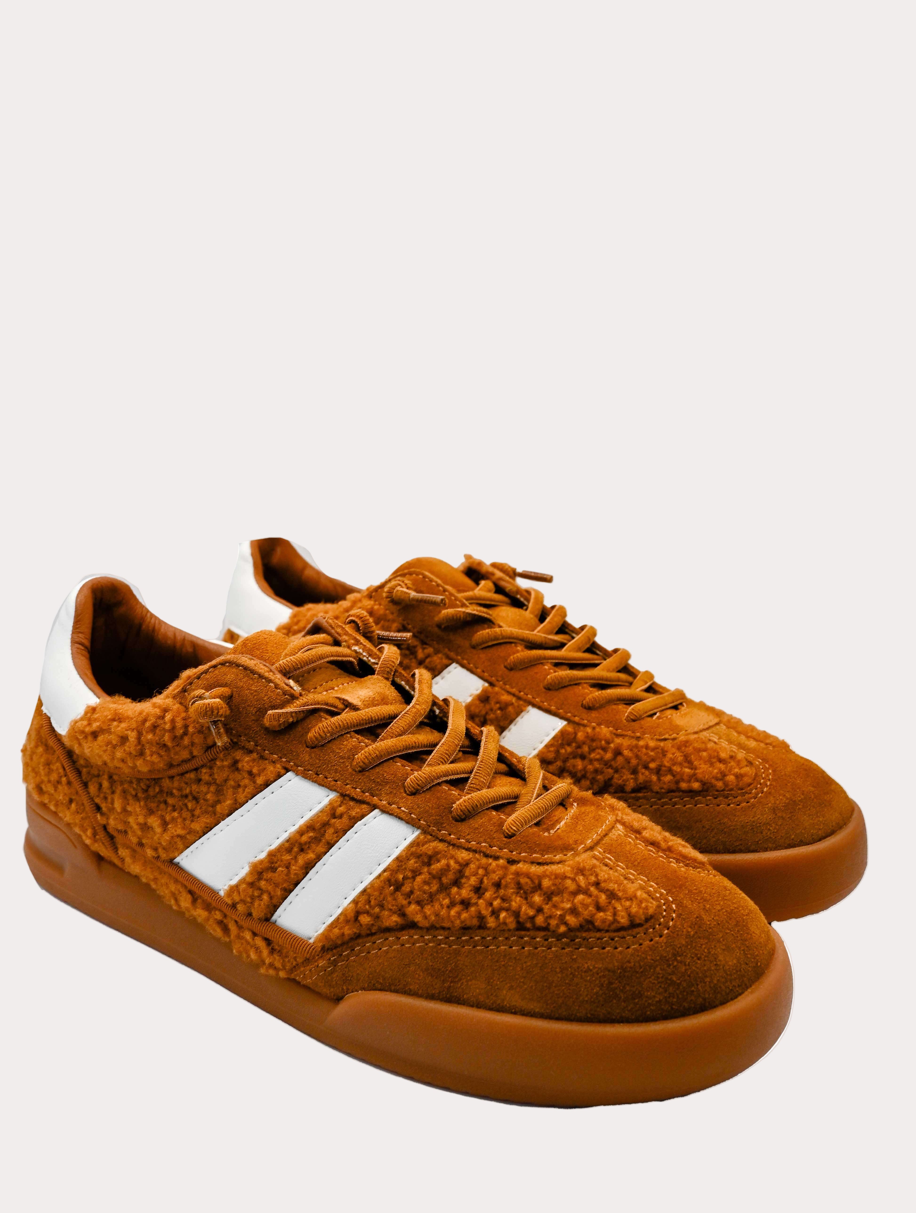 Steve Madden Verdict Fur Sneaker (Final Sale)