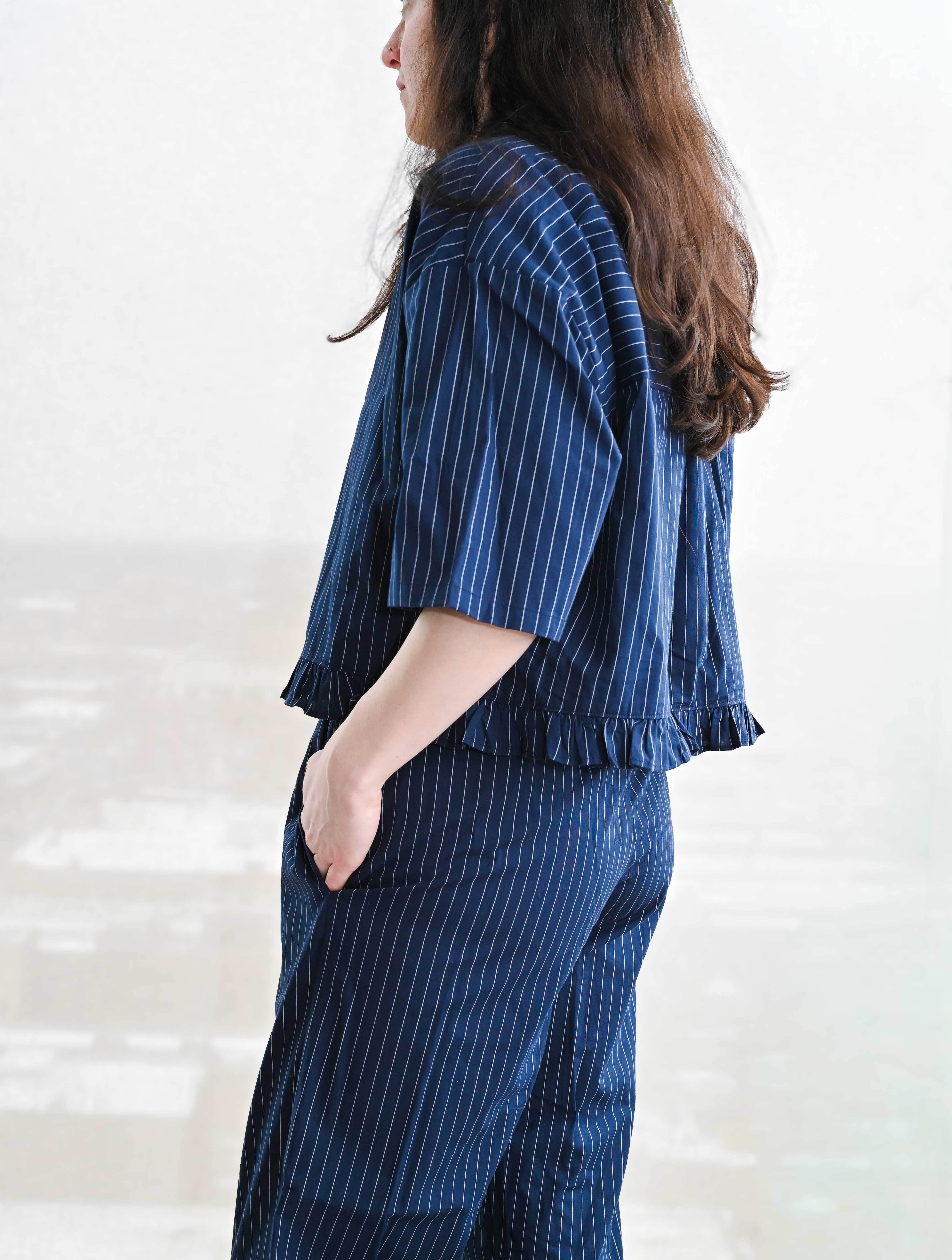 Ruffle Hem Cropped Shirt